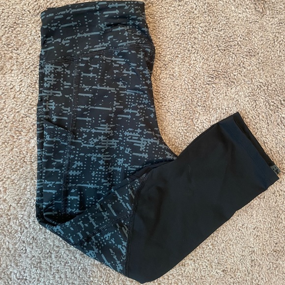 Champion Womens Capri Leggings - Picture 1 of 3